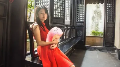 馆长邀约王世坚